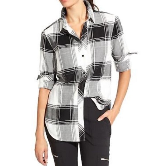 Athleta Tops - Athleta Black & White Plaid Lumberjill Long Sleeve Button Down M